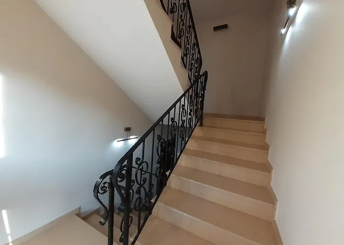 דירה Statevi Guest *