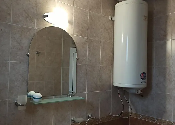 דירה Statevi Guest